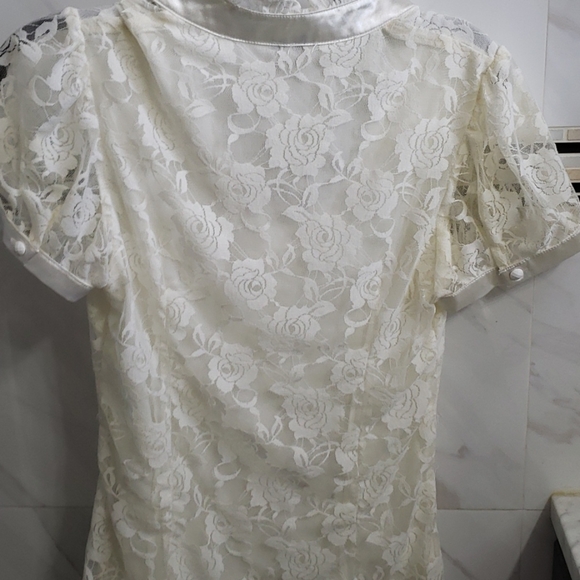 Top - Picture 4 of 4